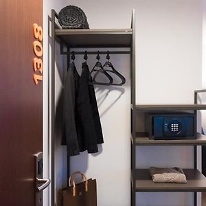 Habitación Estándar con 2 Camas Individuales